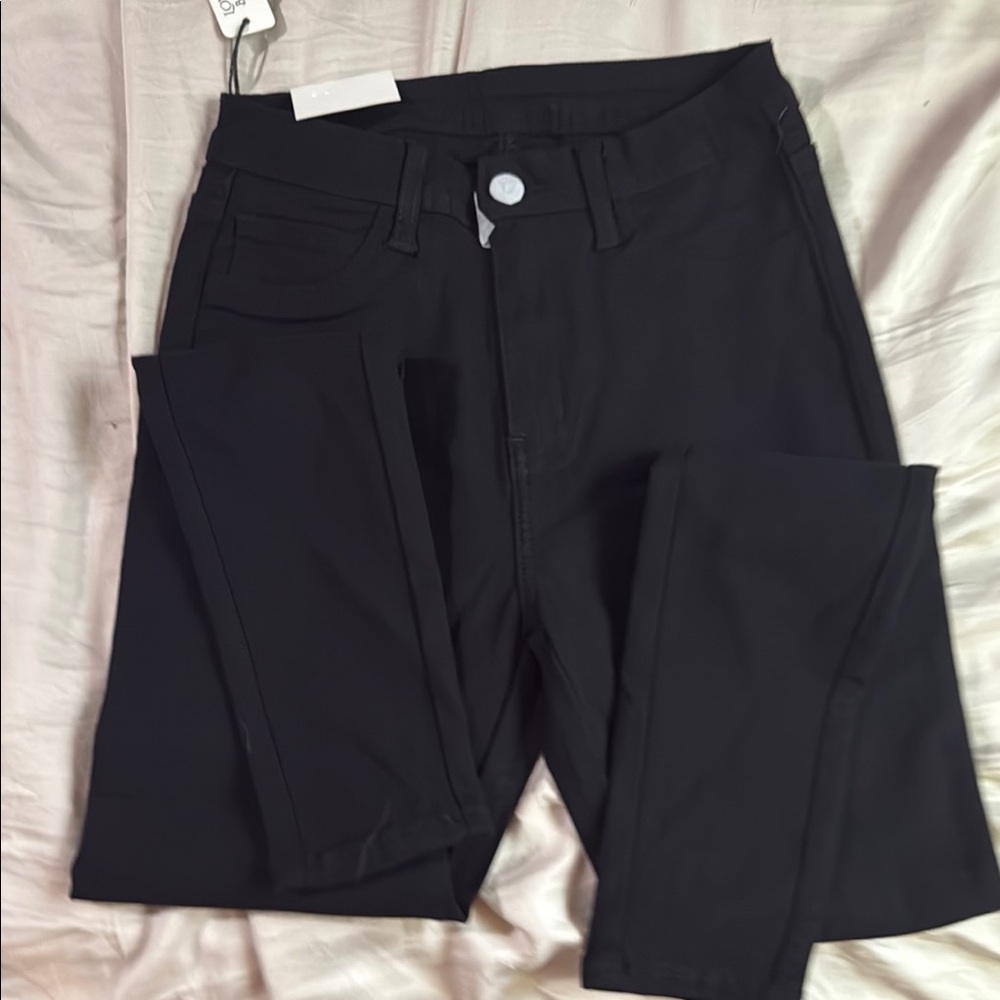 Black Straight-Leg Jeans Casual Wear